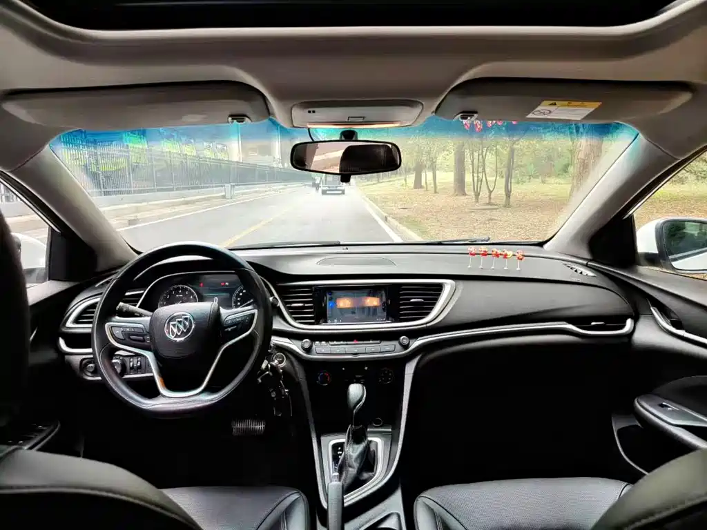 Excelle GT Facelift Exemplary 1.5 L Auto Elite
