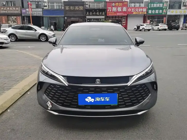 BYD Qin L DM-i Smart Drive 80 KM Leading