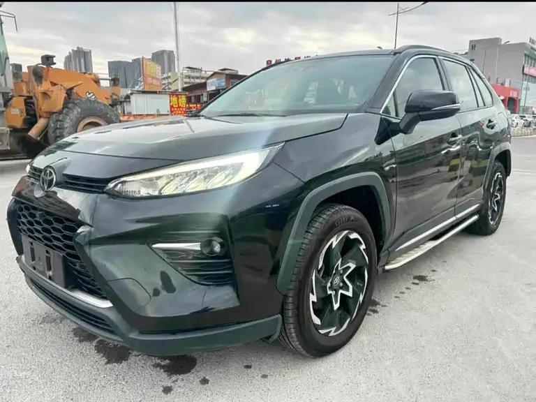 Toyota Wildlander 2.0 L CVT 2 WD Tech
