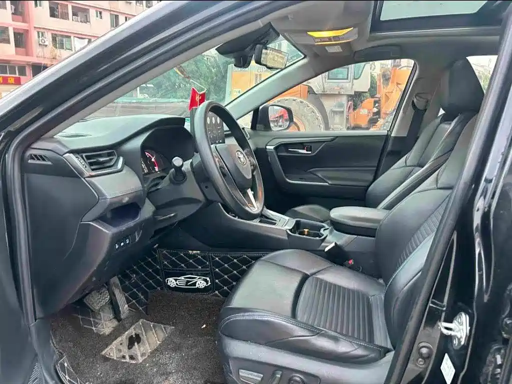 Wildlander 2.0 L CVT 2 WD Tech