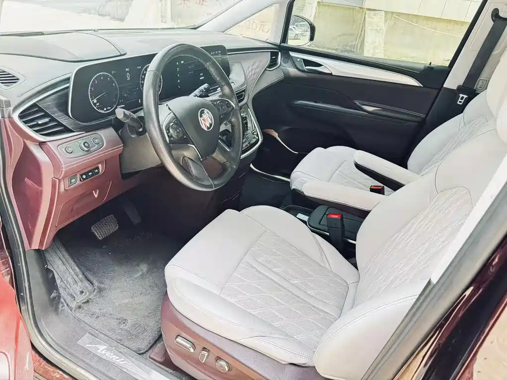 Buick GL8 Avenir Avenir 7-seat Gift