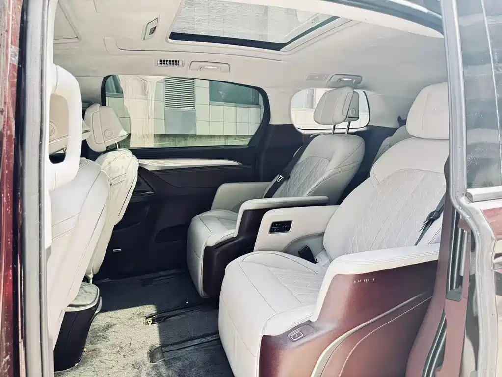 Buick GL8 Avenir Avenir 7-seat Gift