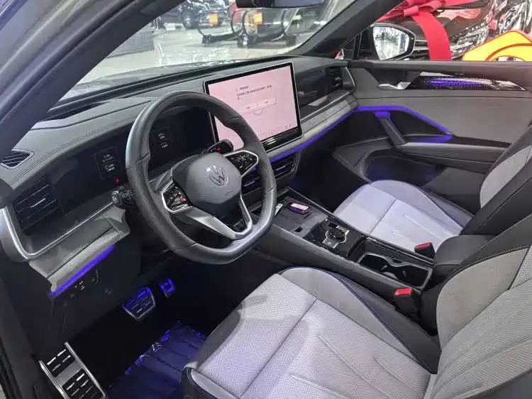 Tayron Tayron L 380 TSI 4 WD Luxury Easy Package