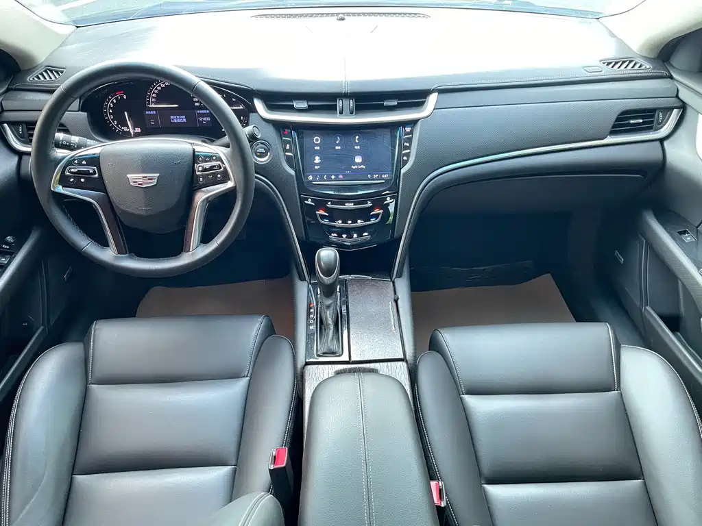 Cadillac XTS 28 T Tech