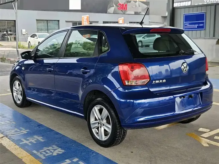 Volkswagen Polo 1.4 L Auto Zhishang
