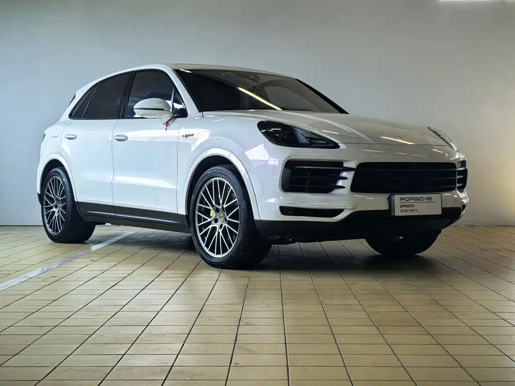 Cayenne NEV Cayenne E-Hybrid 2.0 T Platinum