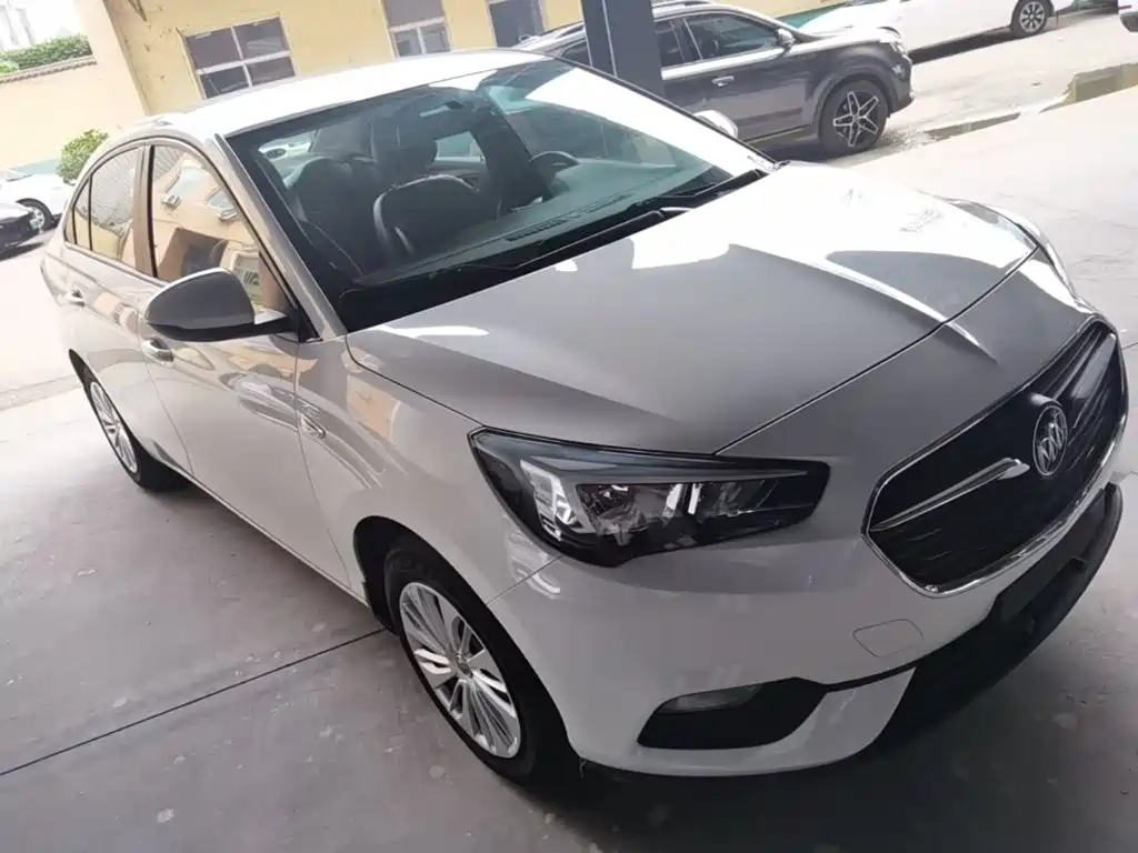 Excelle 15 N CVT Elite