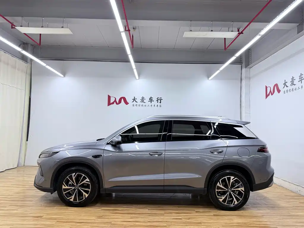 Song Pro NEV 宋Pro新能源 2025款 第二代 智驾版 DM-i 75 KM超越型