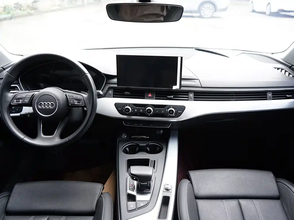 Audi A4 L 40 TFSI Fashion Dynamic