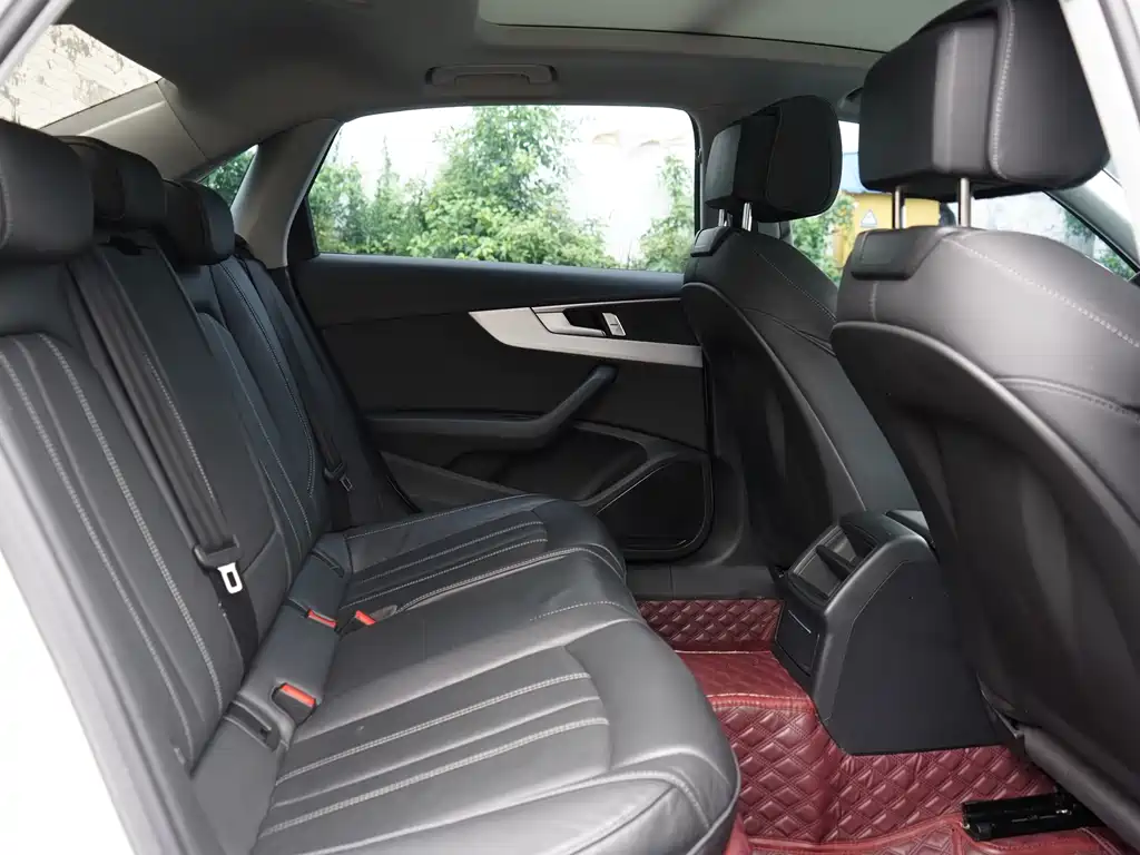 Audi A4 L 40 TFSI Fashion Dynamic