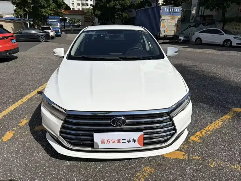 BYD Qin 1.5 L Auto Luxury