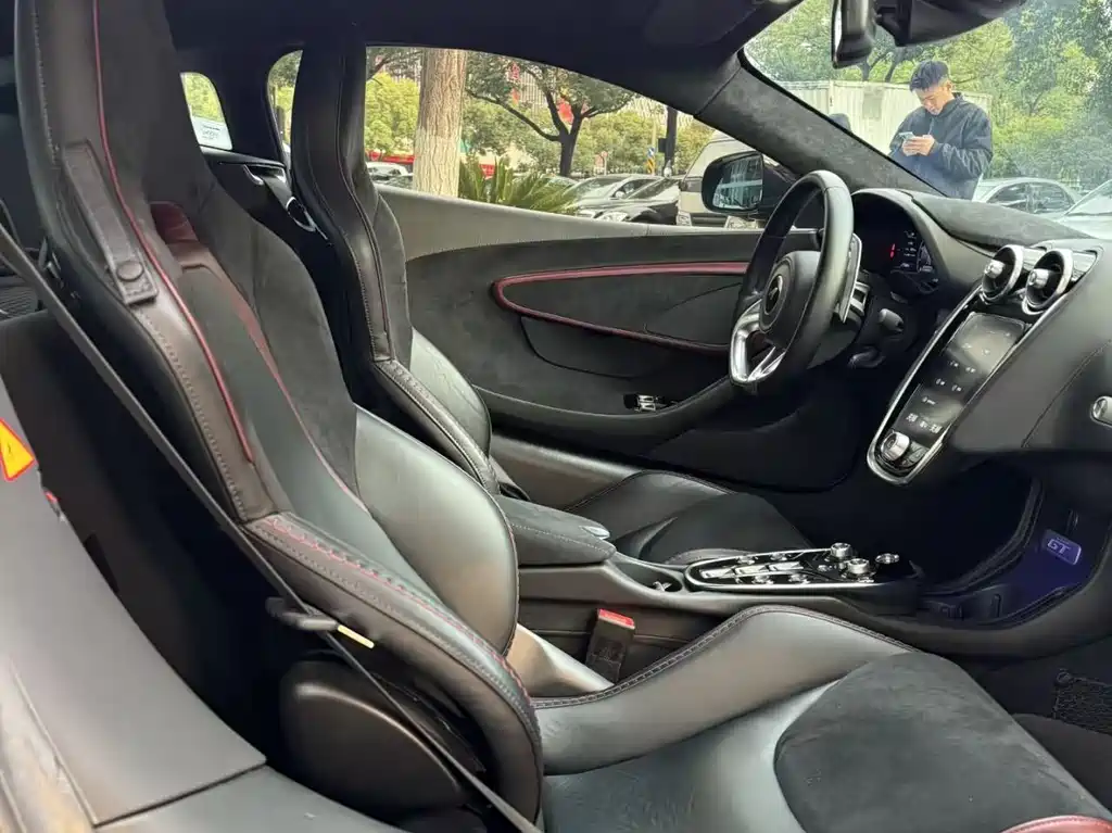 McLaren GT 4.0 T Standard