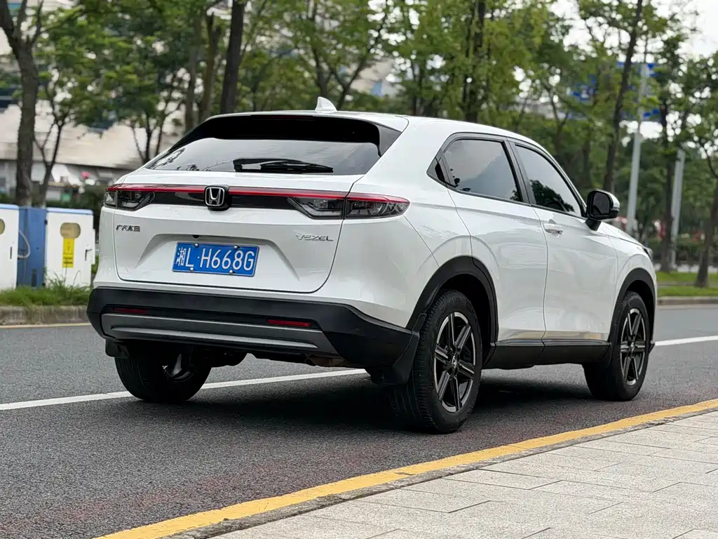 Vezel 1.5 L CVT Tech