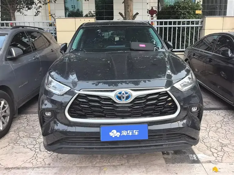 Toyota Highlander 2.5 L Smart e-Hybrid Dual Engine 2 WD Elite 5-seat