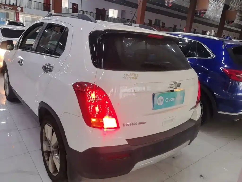 Tracker 1.4 T Auto 2 WD Luxury