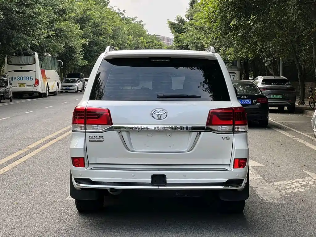 Land Cruiser (Import) 兰德酷路泽(进口) 2021款 4.0 L 自动