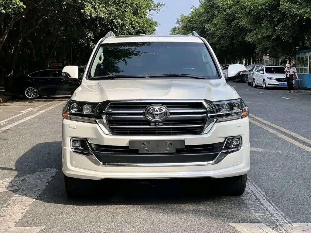 Land Cruiser (Import) 兰德酷路泽(进口) 2021款 4.0 L 自动
