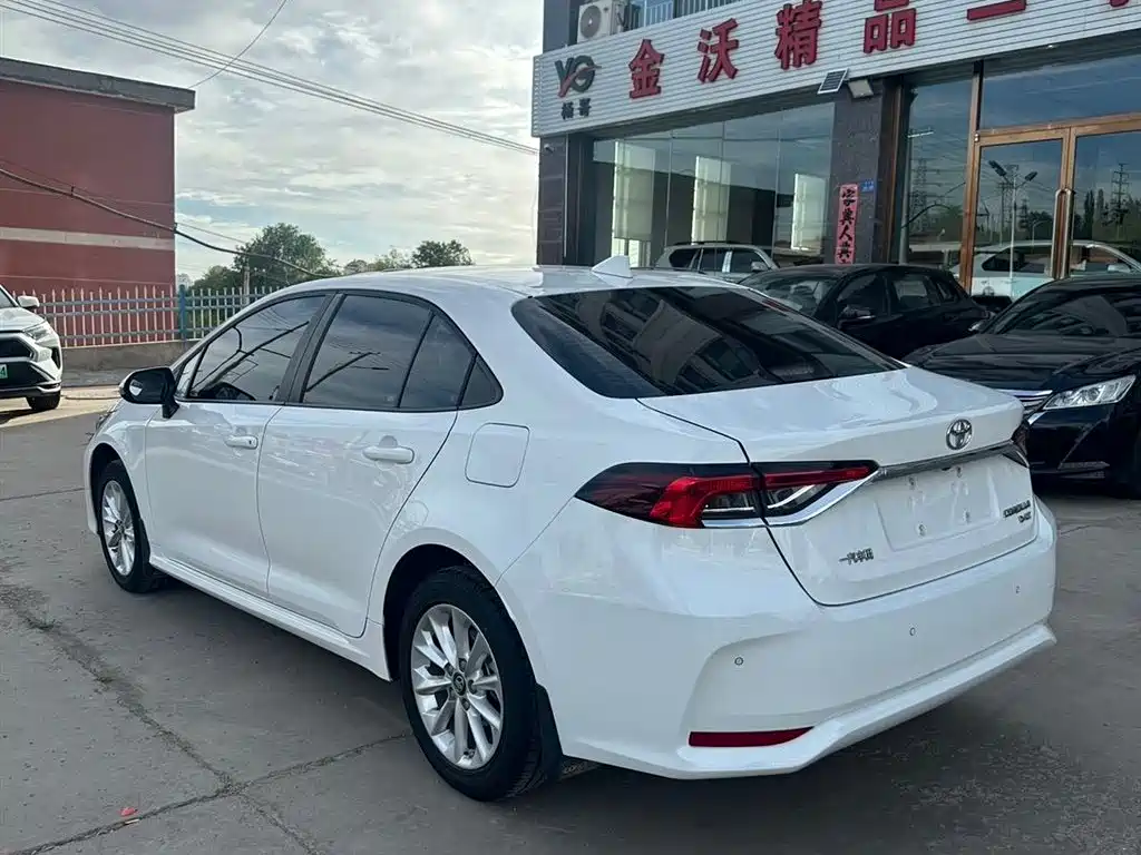 Corolla 1.2 T S-CVT Luxury