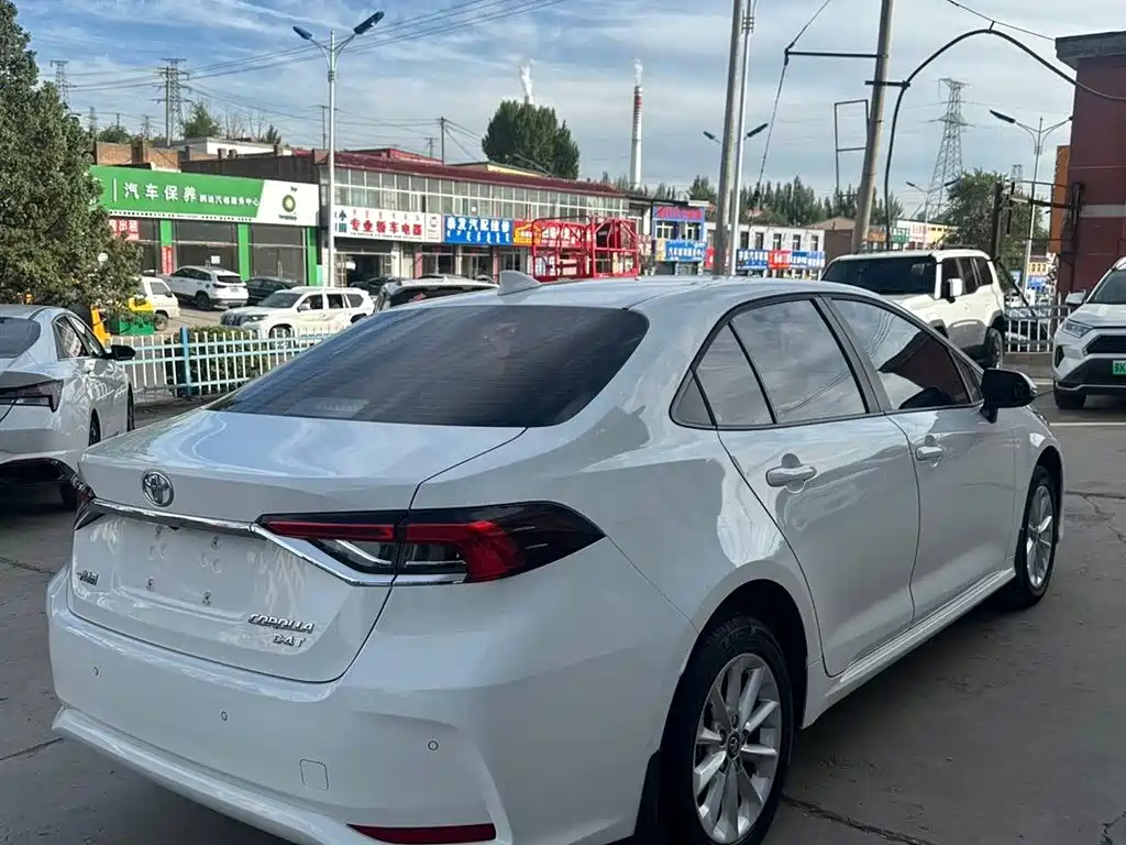Corolla 1.2 T S-CVT Luxury