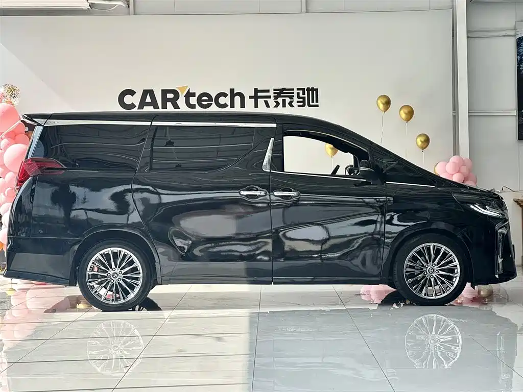 Alphard 3.5 L Luxury