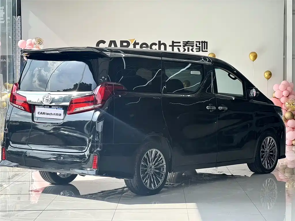 Alphard 3.5 L Luxury