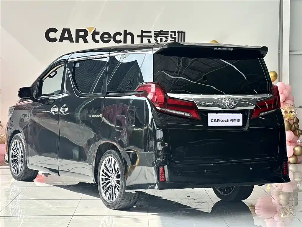 Alphard 3.5 L Luxury