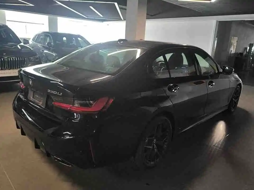 BMW 3 Series 330 Li M Sport Night Package