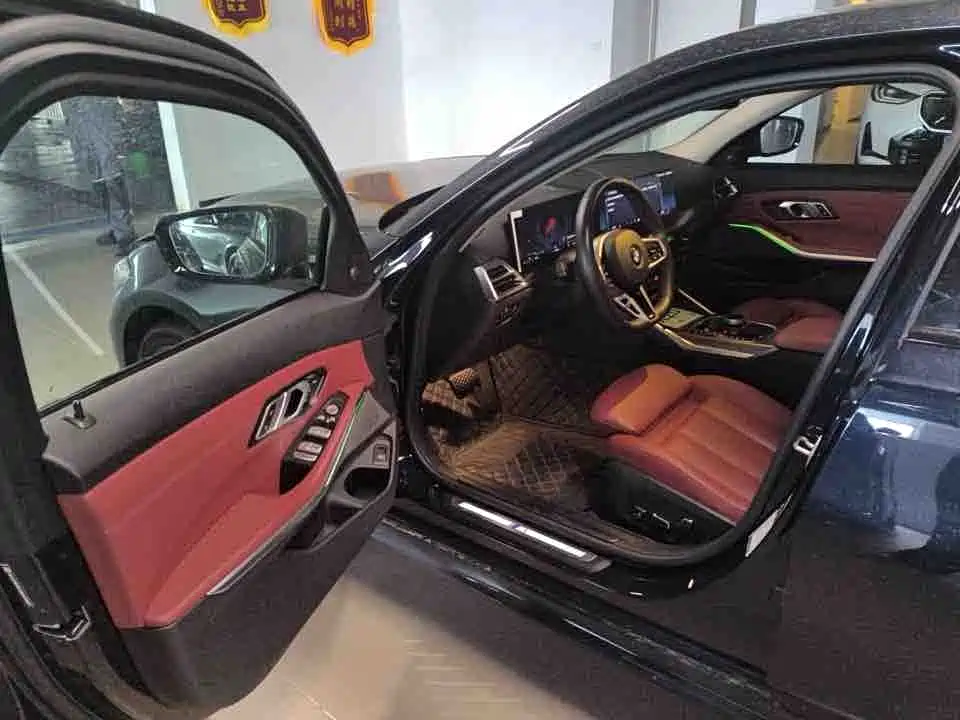BMW 3 Series 330 Li M Sport Night Package