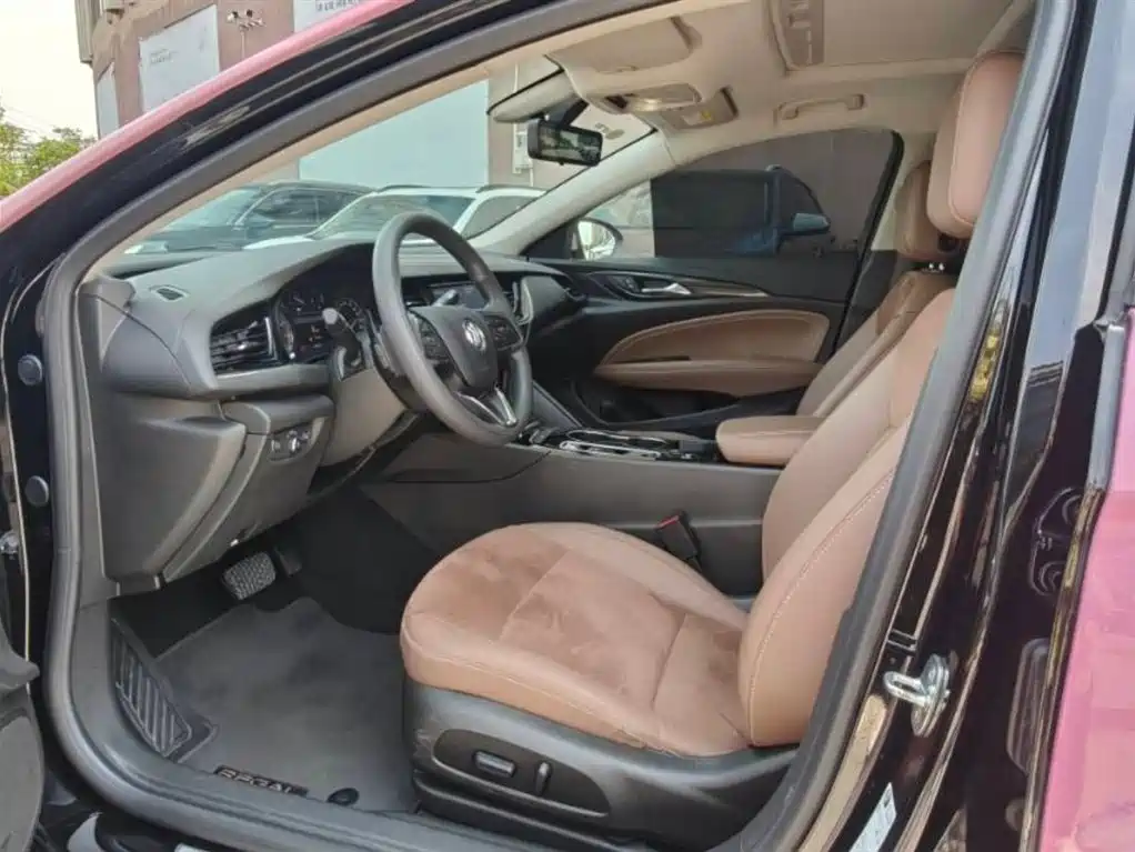 Regal 552 T Smart Enjoyment