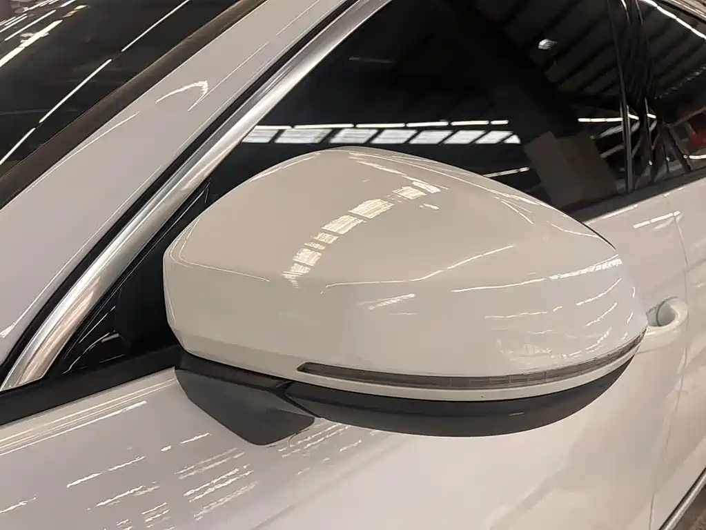 Tayron 380 TSI 4 WD R-Line Connected