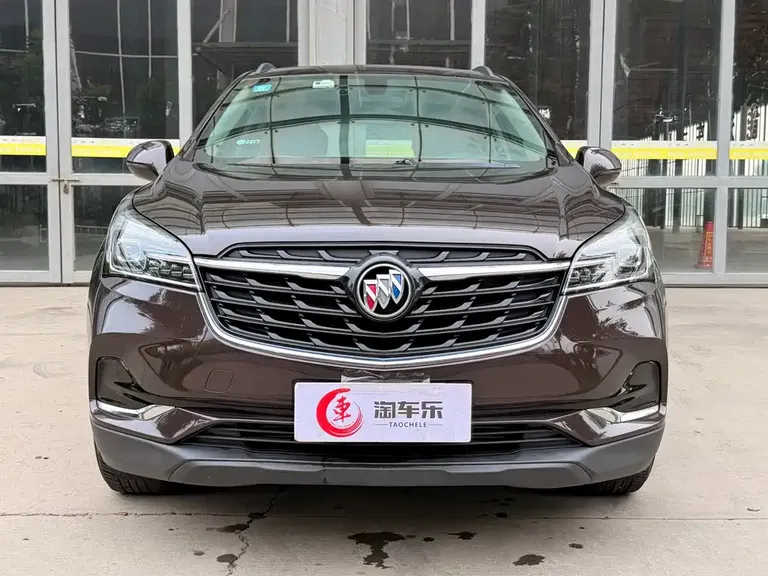 Buick Envision Plus 20 T 2 WD Leading