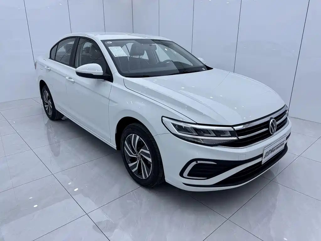 Bora 200 TSI DSG Smooth Travel