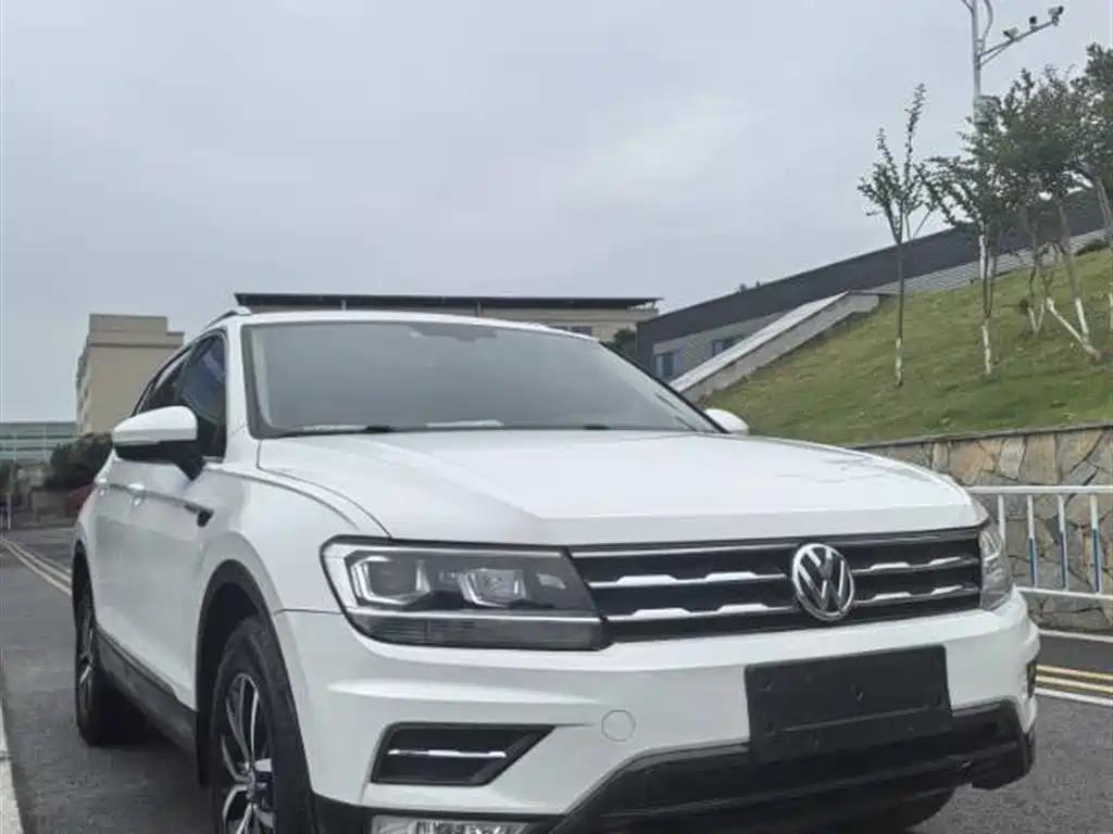 Tiguan L 330 TSI Auto 2 WD Flagship