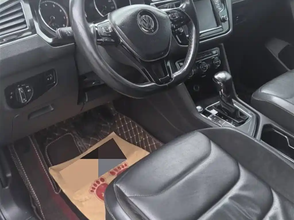Tiguan L 330 TSI Auto 2 WD Flagship