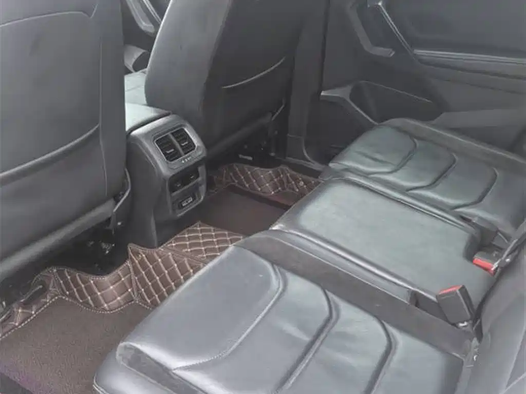 Tiguan L 330 TSI Auto 2 WD Flagship