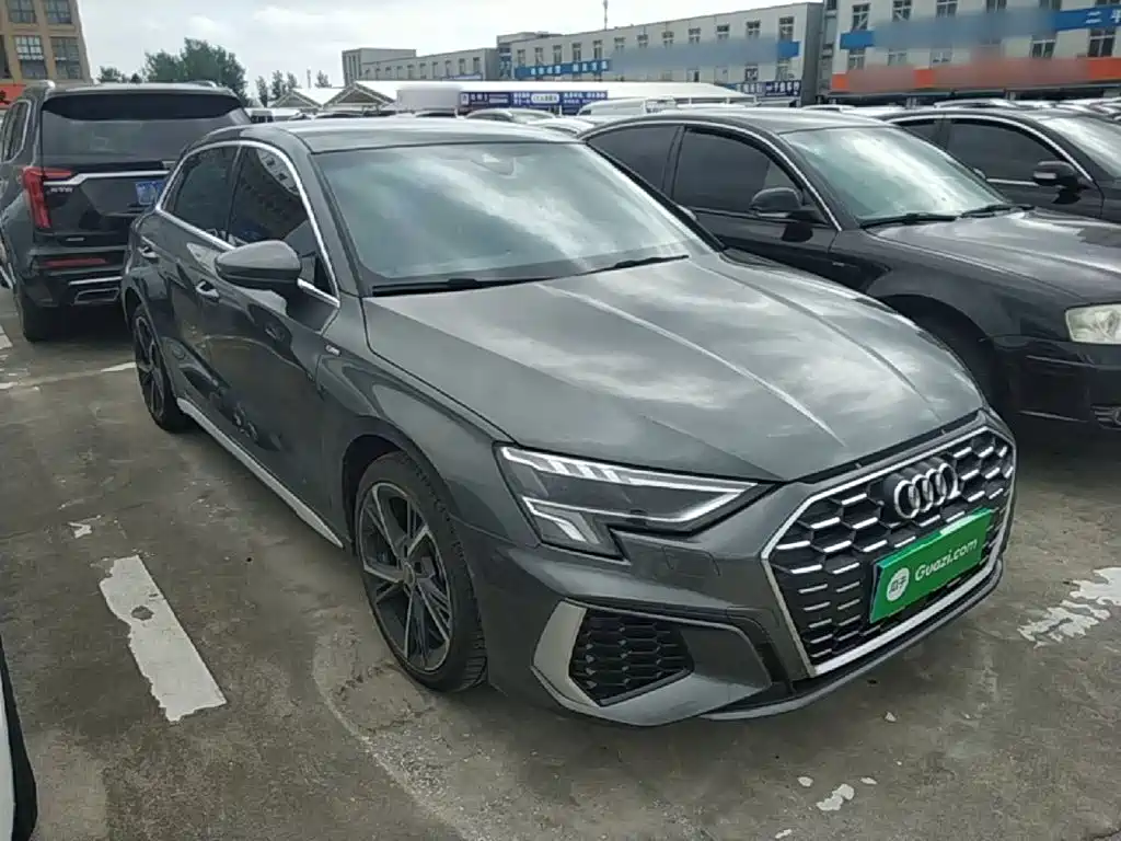 Audi A3 Facelift Sportback 35 TFSI Fashion Sport