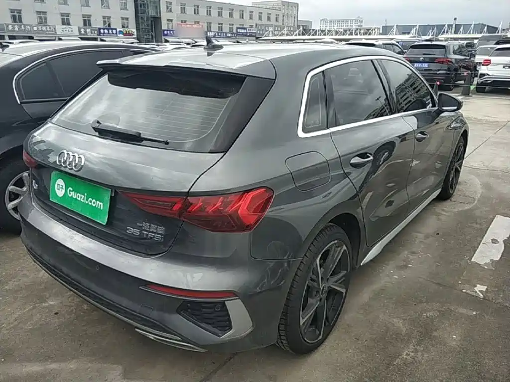 Audi A3 Facelift Sportback 35 TFSI Fashion Sport