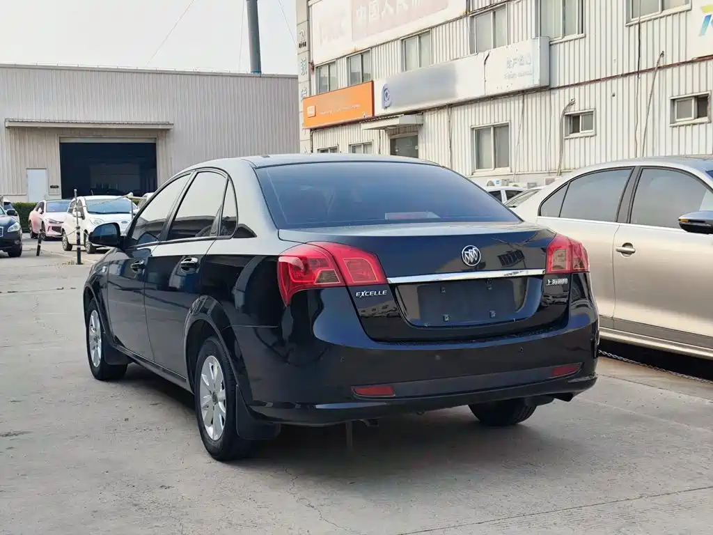 Excelle 1.5 L Manual Classic