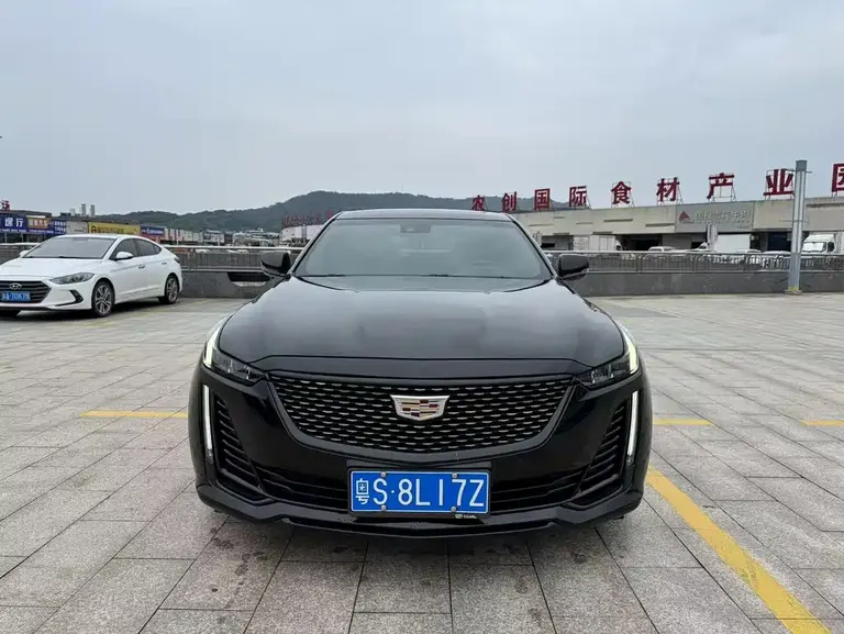 Cadillac CT5 28 T Luxury