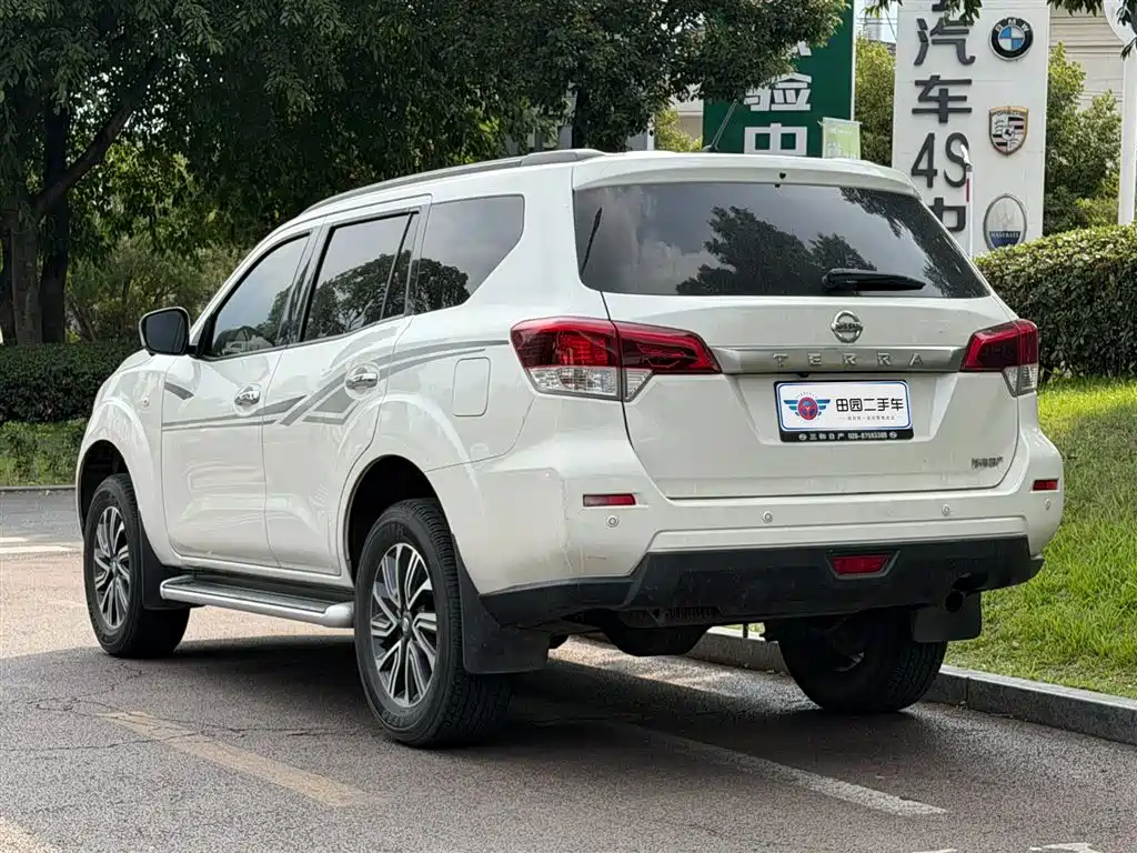 Terra 2.5 L XL Upper Auto 2 WD Luxury