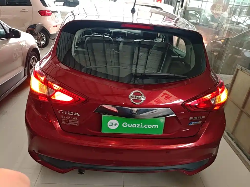 Tiida 1.6 L CVT Smart Travel CN-VI