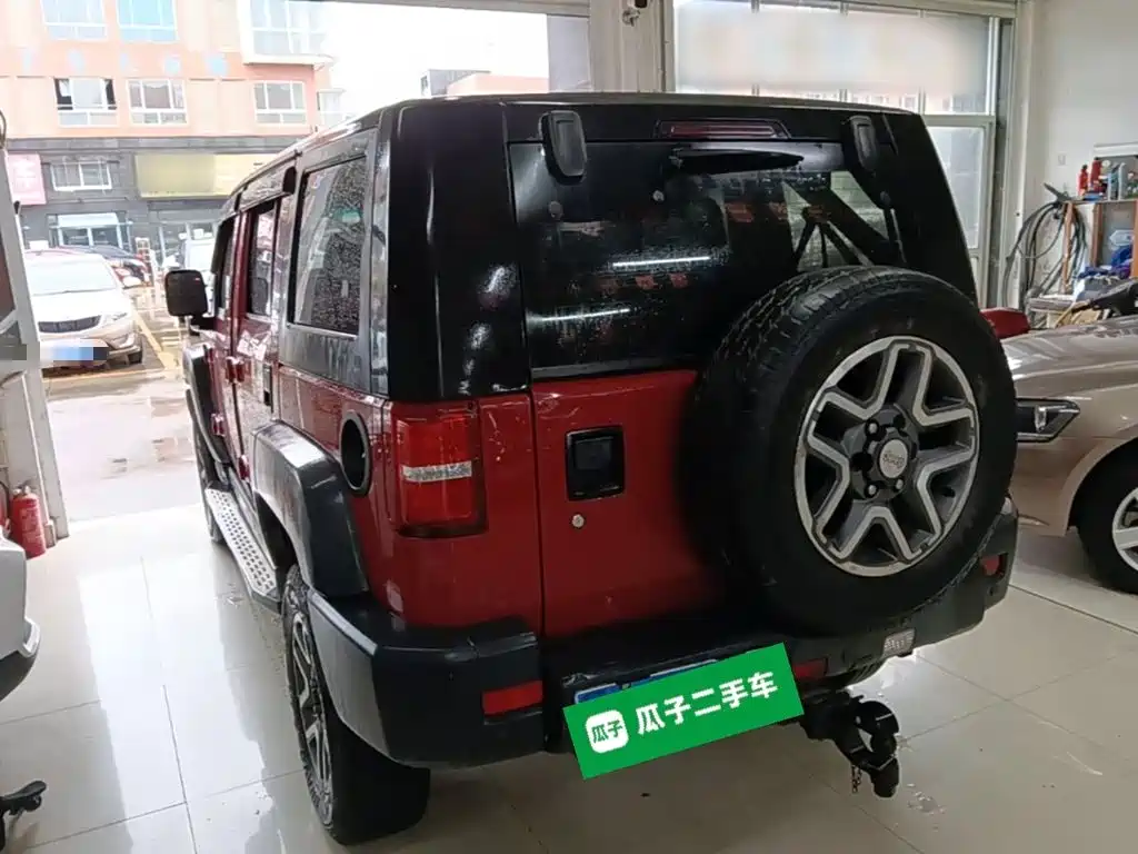 BAIC BJ40 40 L 2.3 T Auto 4 WD Premium