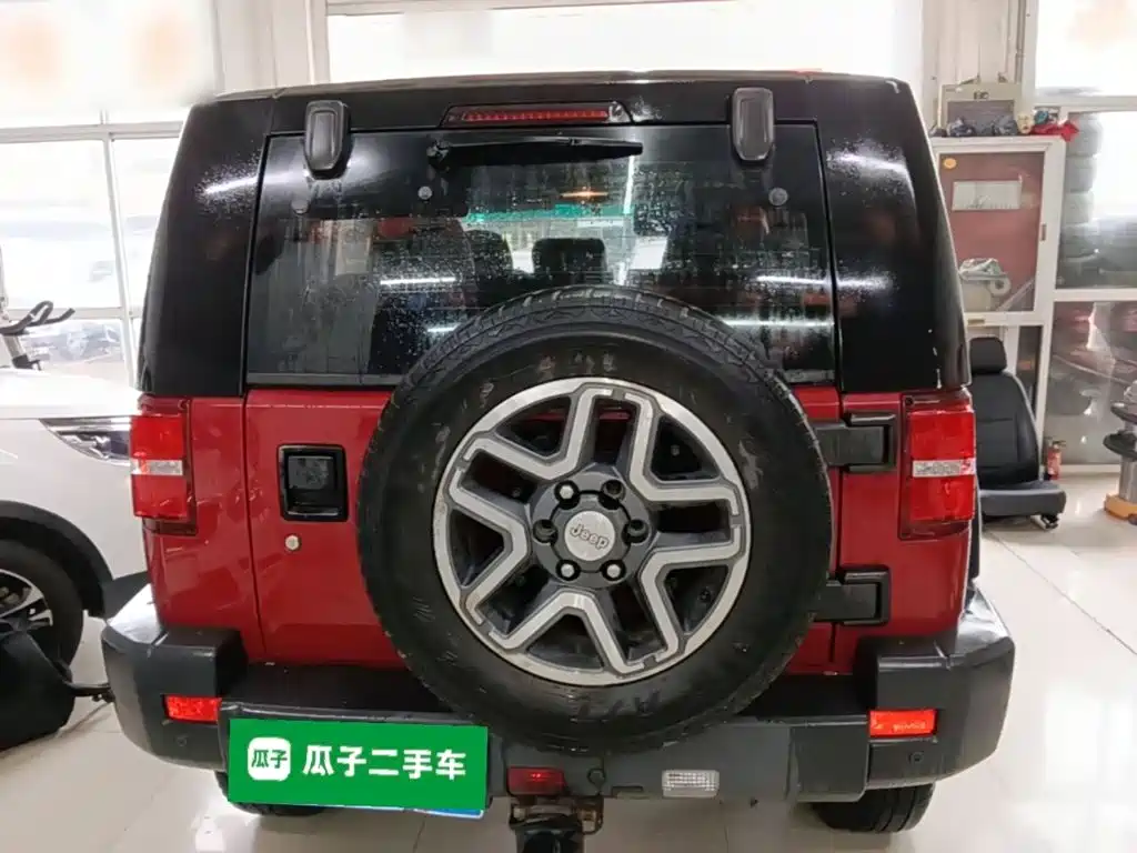 BAIC BJ40 40 L 2.3 T Auto 4 WD Premium
