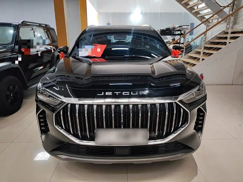 Jetour X70 PLUS 1.6 T DCT Strong 5-seat