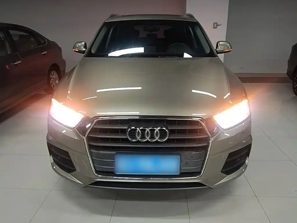 Audi Q3 30 Anniversary 30 TFSI Fashion