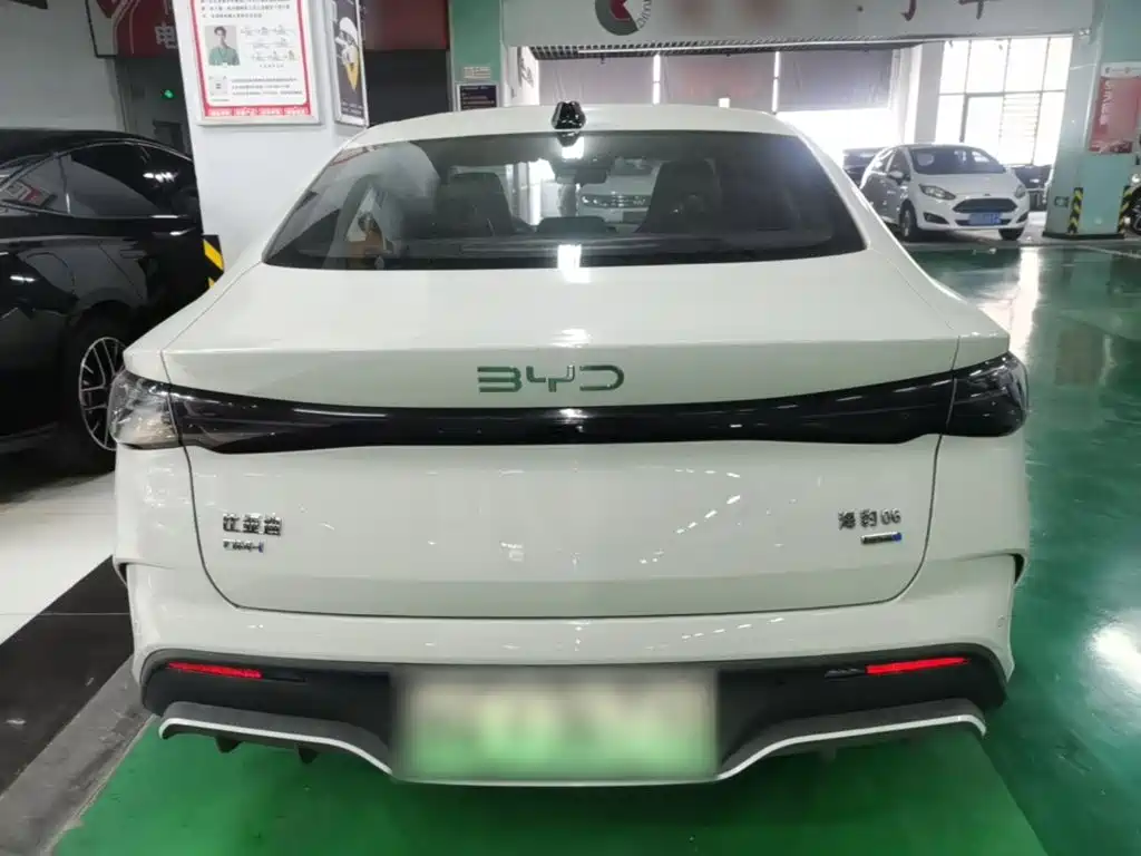 Seal 06 DM-i Smart Drive 120 KM Premium