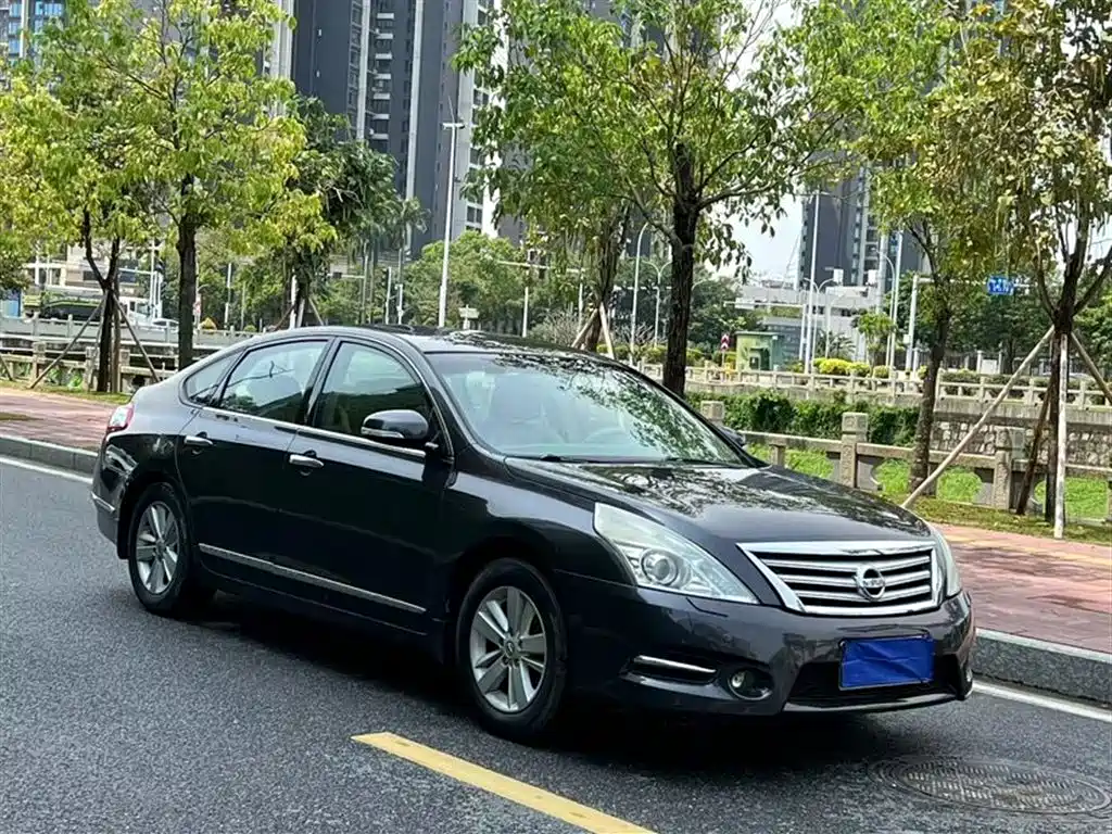 Teana 2.5 L XL Anniversary