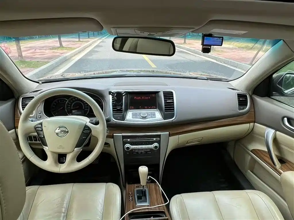 Teana 2.5 L XL Anniversary