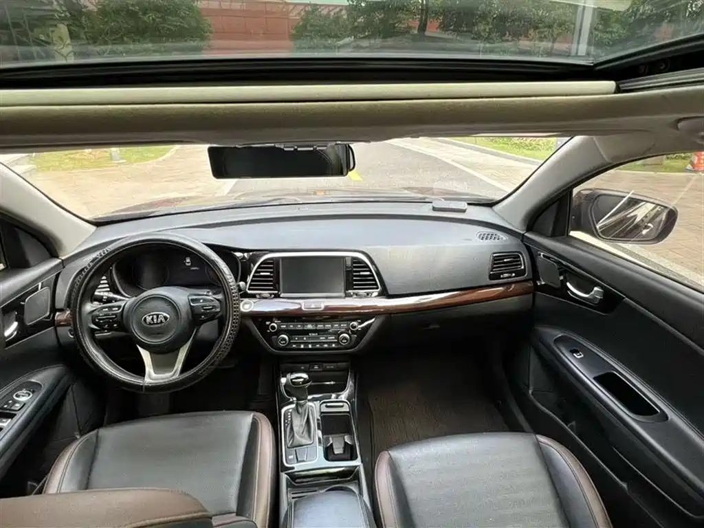 Kaishen 1.8 L Auto GLS