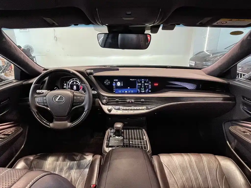 Lexus LS 雷克萨斯LS 2018款 350 豪华版 国V